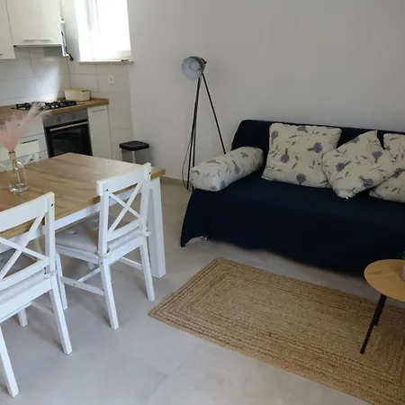 Apartment With Parking Space - 24293
